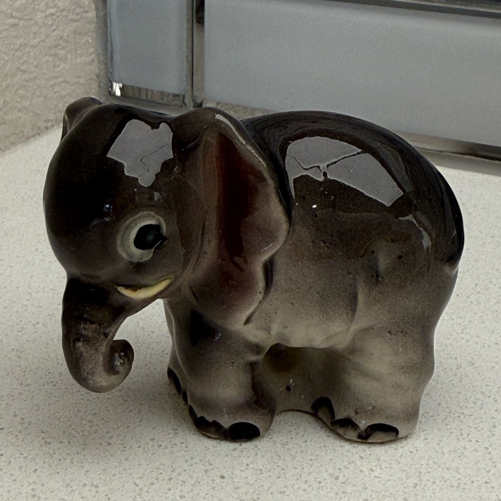 Vintage Elephant Figurine Occupied Japan 1940s 1950s Hand-painted - Picture 3 of 12